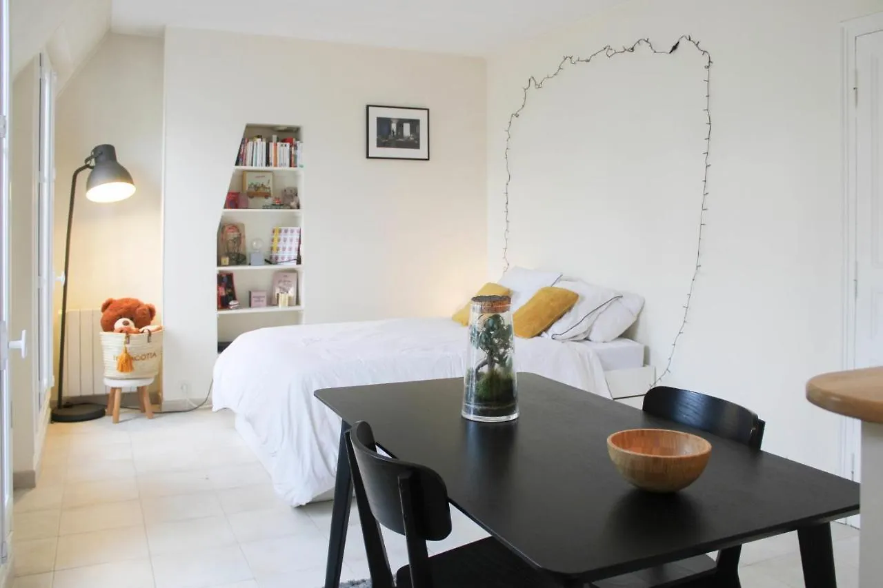 26 M Love Cocoon With Eiffel Tower View Paris Apartamento